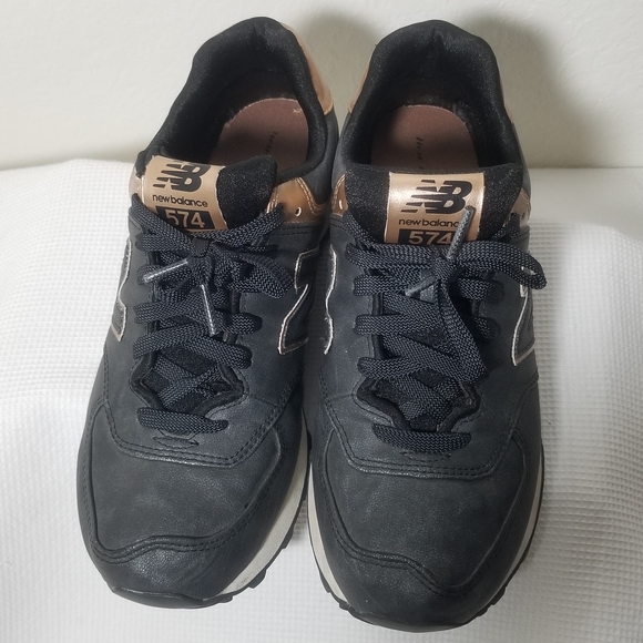 New Balance Women's Black and Bronze Sneakers - Picture 4 of 9